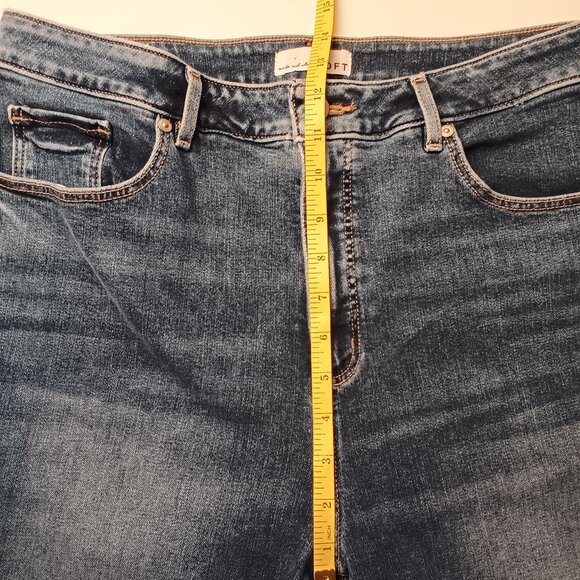 Loft Jeans Size 32/14 The Curvy Kick Crop High Rise Medium Wash - Picture 8 of 10